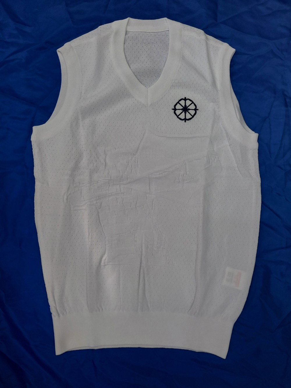 sleeveless grey color image-S7L1